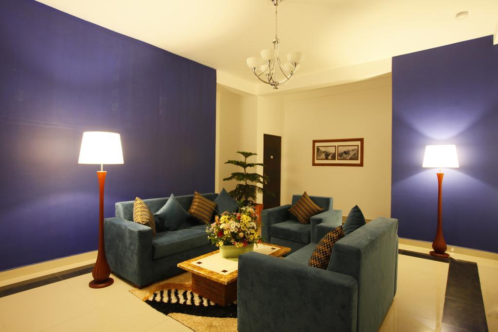 The Queensburry City Hotel Νουβάρα Ελίγια Εξωτερικό φωτογραφία