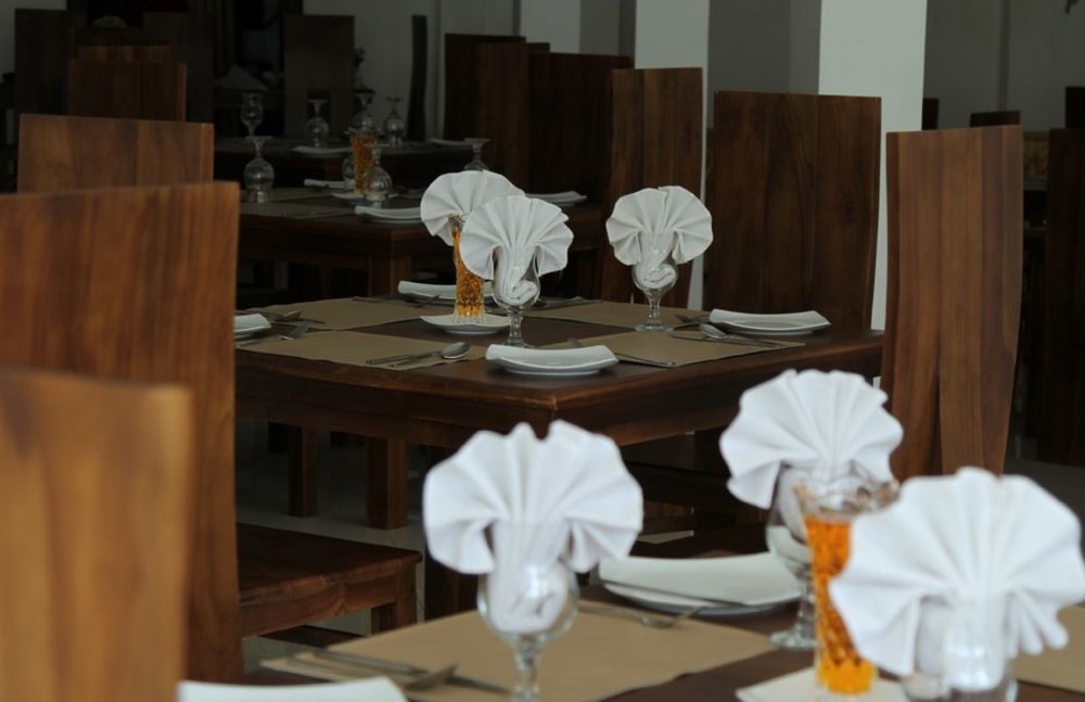 The Queensburry City Hotel Νουβάρα Ελίγια Εξωτερικό φωτογραφία